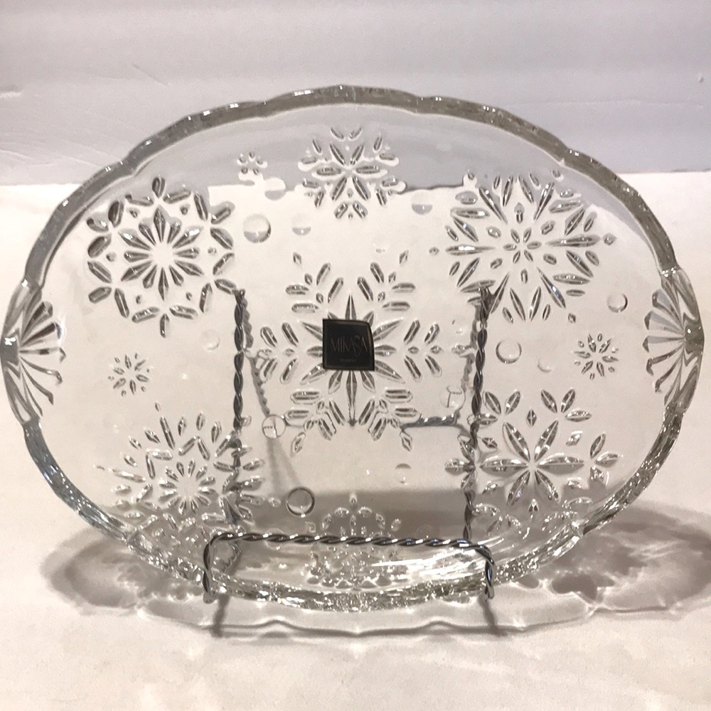 Mikasa crystal Snowflake sweet dish